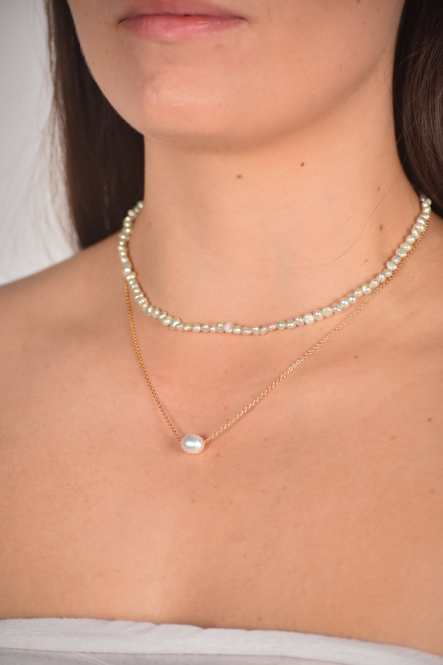 smonty toggle pearl necklace